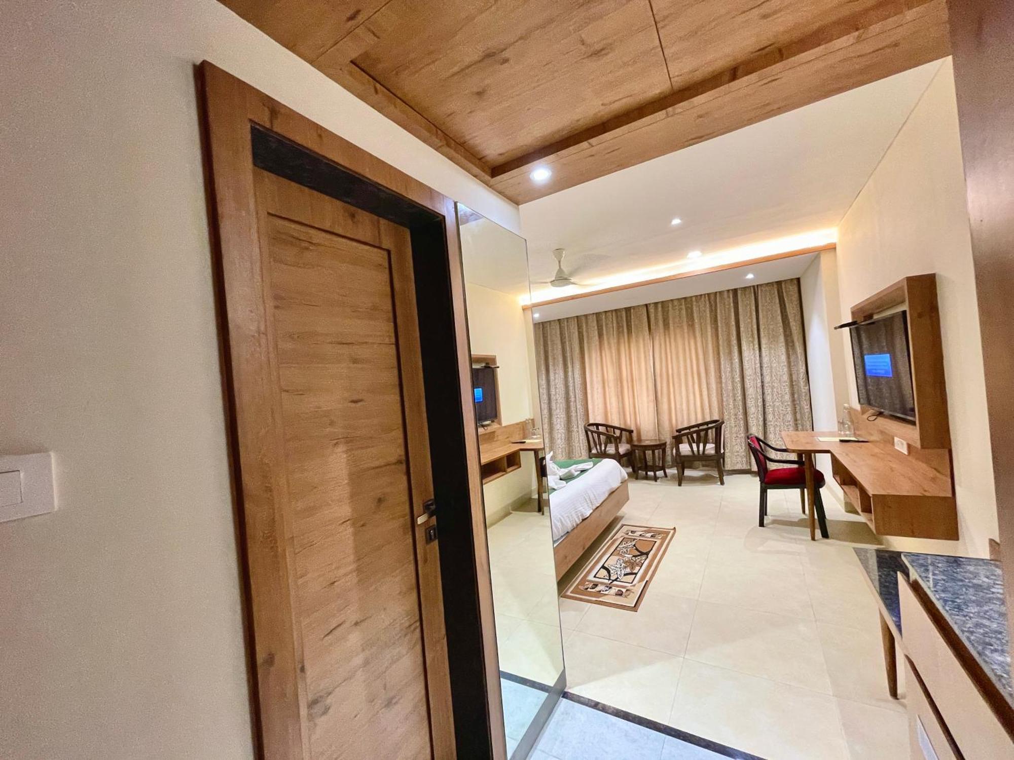Hotel Rockbay, Puri Swimming-Pool, Near-Sea-Beach-And-Temple Fully-Air-Conditioned-Hotel With-Lift-And-Parking-Facility