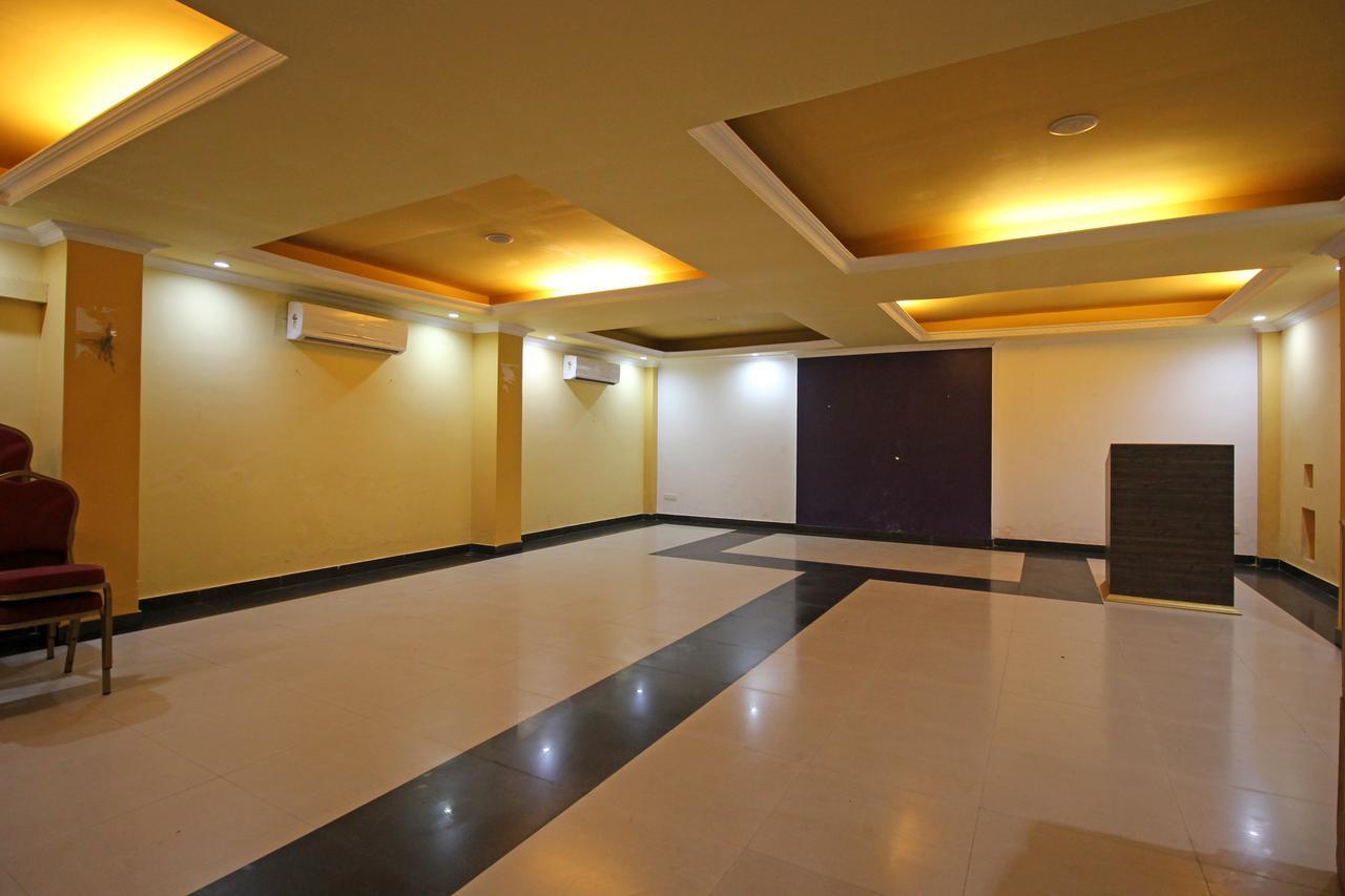 Hotel Rockbay, Puri Swimming-Pool, Near-Sea-Beach-And-Temple Fully-Air-Conditioned-Hotel With-Lift-And-Parking-Facility Hotel Puri